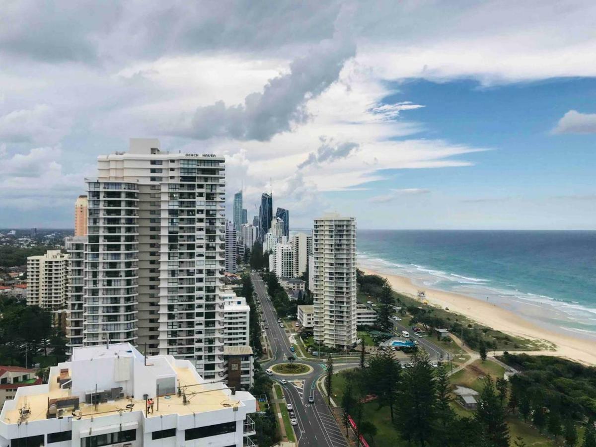 Air On Broadbeach-Stunning Ocean Views Голд-Кост Экстерьер фото